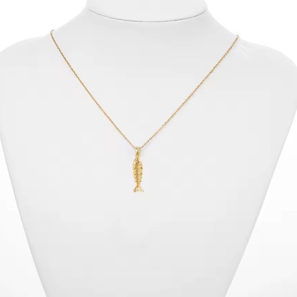 Gold Fish Pendant Necklace - Picture 8 of 10